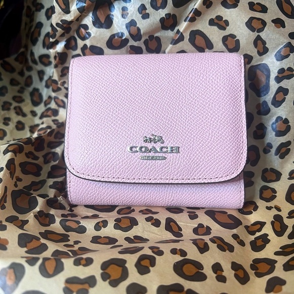 ✨SUPER SALE!! ✨Coach Pink Pebble Leather Scout Hobo Bag/wallet for price of bag! - Picture 12 of 16